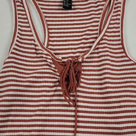Forever 21 striped crop top small - Picture 2 of 4